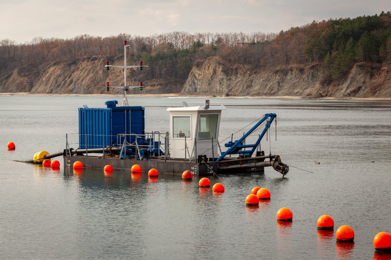 Dredging Equipment Rental vs. Purchase Which Option Offers Better ROI