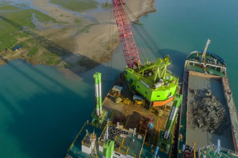 Maintenance Strategies for Industrial Lagoons Sediment Removal